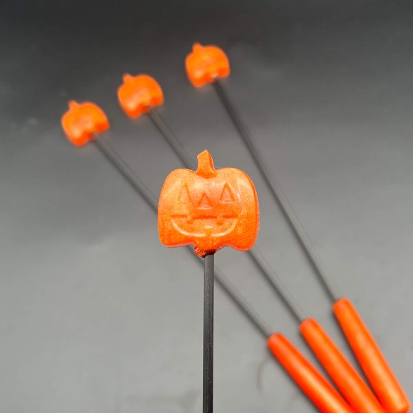 Close up of jack-o-lantern tip