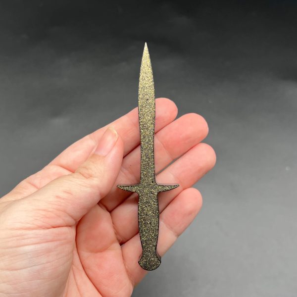 Black resin dagger with gold glitter