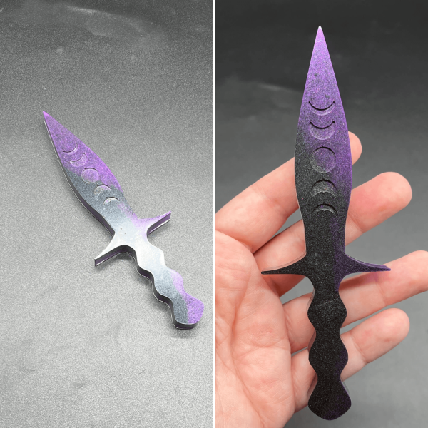 Purple and black resin Pugio dagger