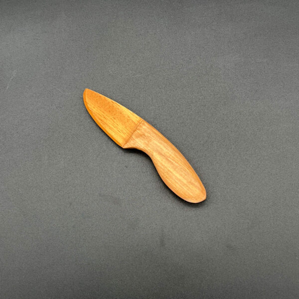 Skinner Wooden Knife - Image 11